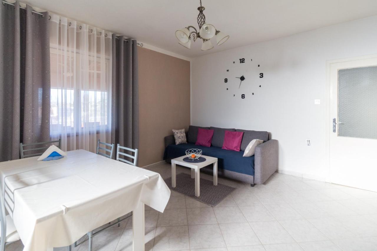 House Jasmin With Large Garden, Near Nin - By Ta Leut Villa Exterior photo