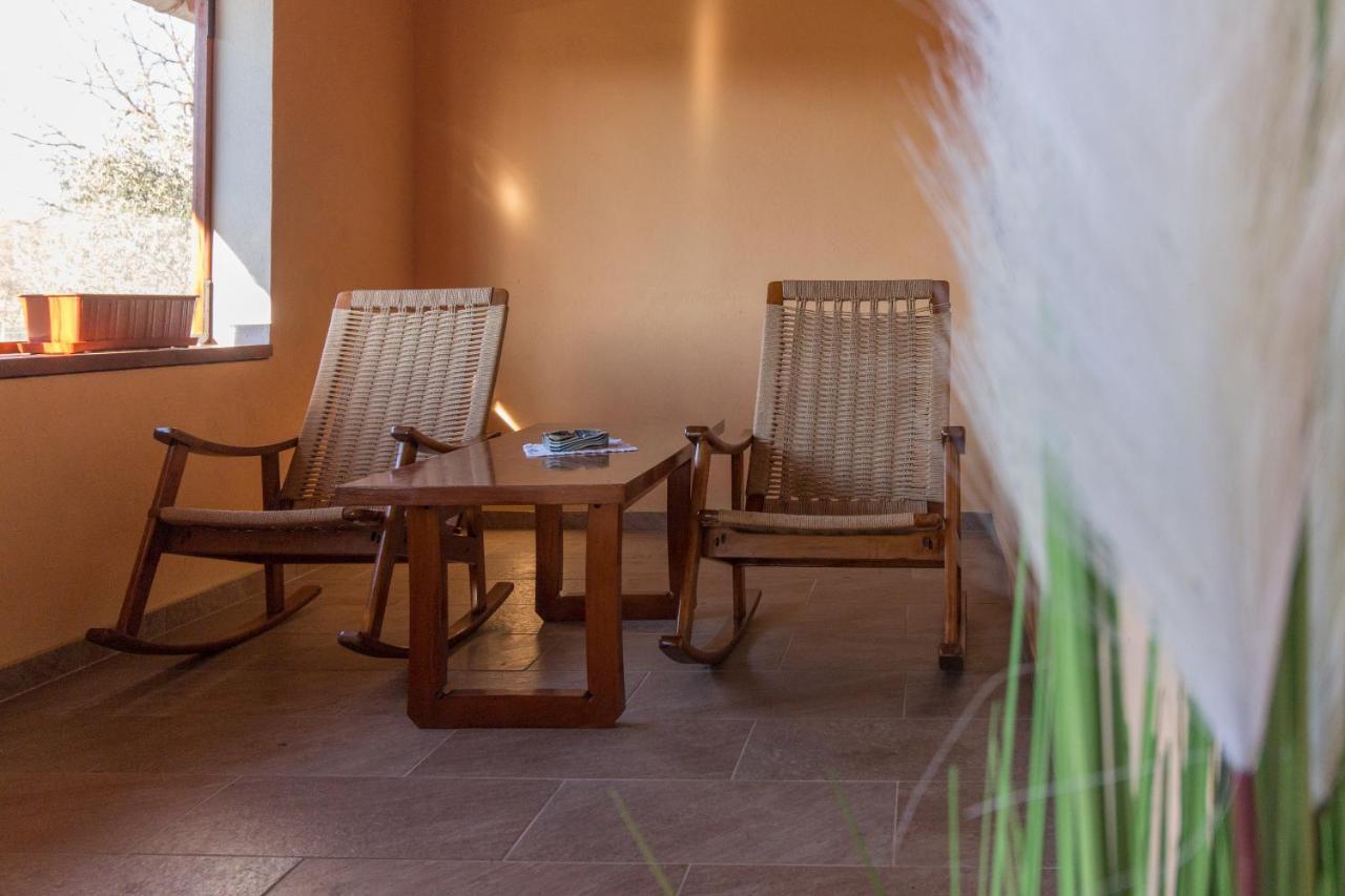 House Jasmin With Large Garden, Near Nin - By Ta Leut Villa Exterior photo
